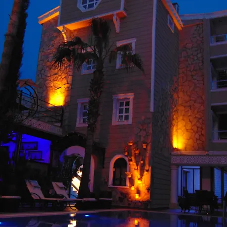 Boutique Nergiz Hotel 3*
